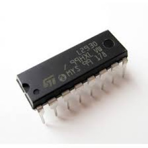 L293D Motor Driver IC